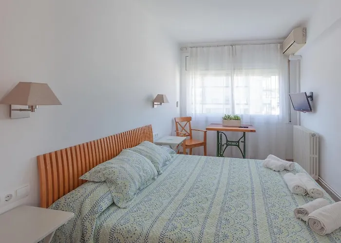 Hola! - El Cortijo * Sitges